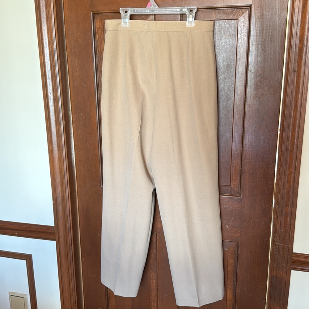 Austin Reed Women's Light Tan Worsted Wool Slacks - Picture 2 of 9